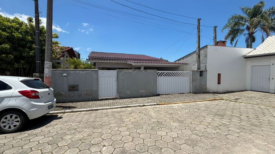 Casa - Venda - Centro - Camboriu - SC