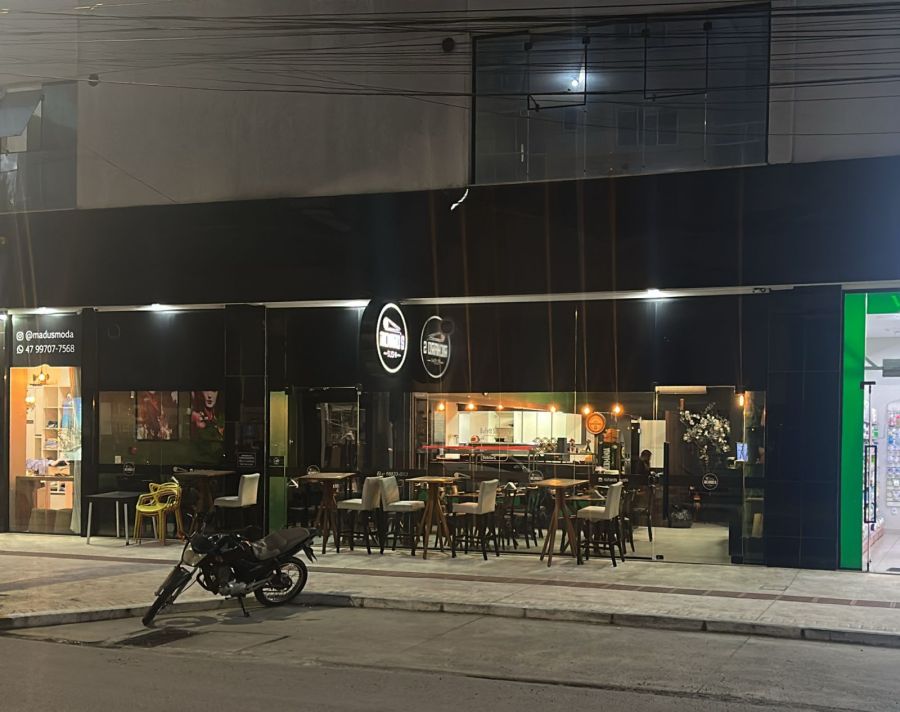 Sala Comercial - Venda - Tabuleiro - Camboriu - SC